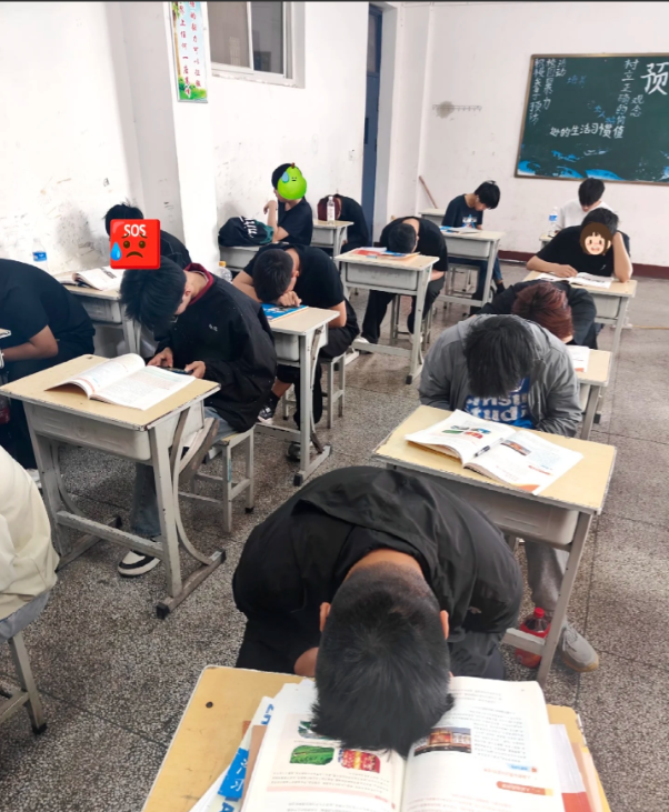 中职老师讲课，给自己讲自闭了。我朋友是我们这边一个中职的老师，昨天她跟我说这