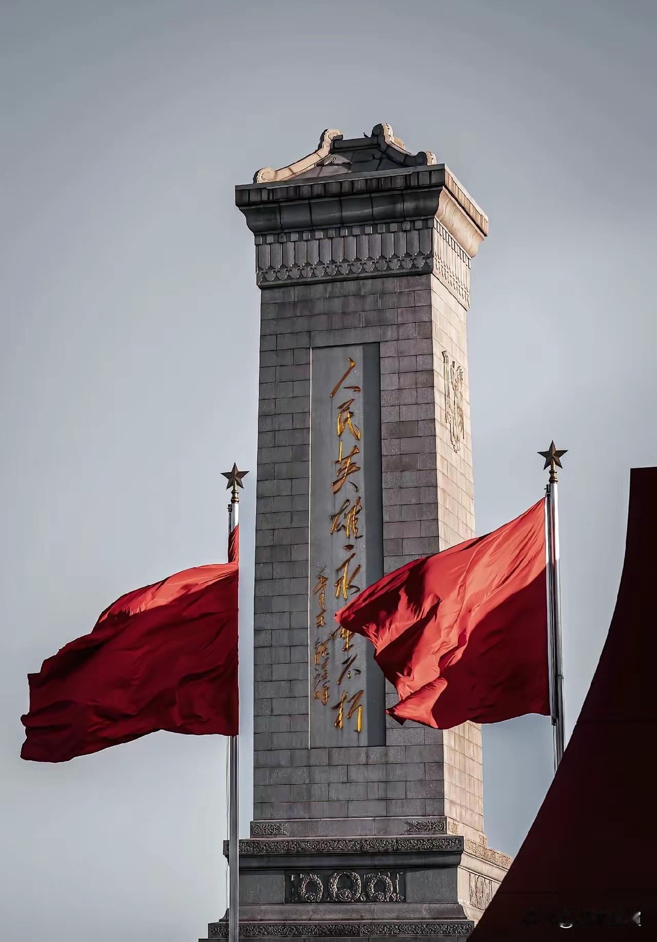 我突然理解汉武帝了，以前总得他穷兵黩武，武意孤行，耗尽五代人的积蓄打击匈奴，到最