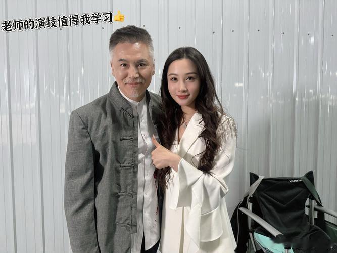 1998年妻子瞒着陈佩斯花79万买下北京荒山，所有人嘲笑她疯了，谁知多年后这片烂