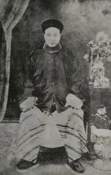 1876年，彝族将领蒋宗汉为兑现少年誓言，私人捐资10万两白银，历时5