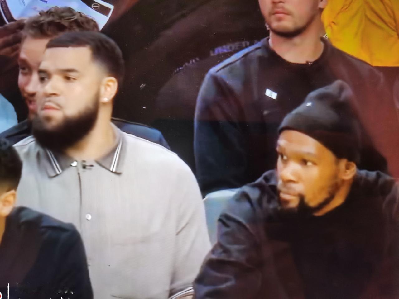 这才是火箭最缺的东西季后赛第一场，火箭客场98-107，输给