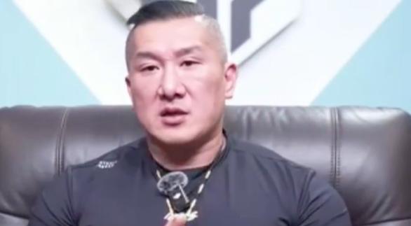 馆长这波操作太亮眼！狠狠打脸独媒抖音账号其实早开通了，馆长偏要等到绿媒