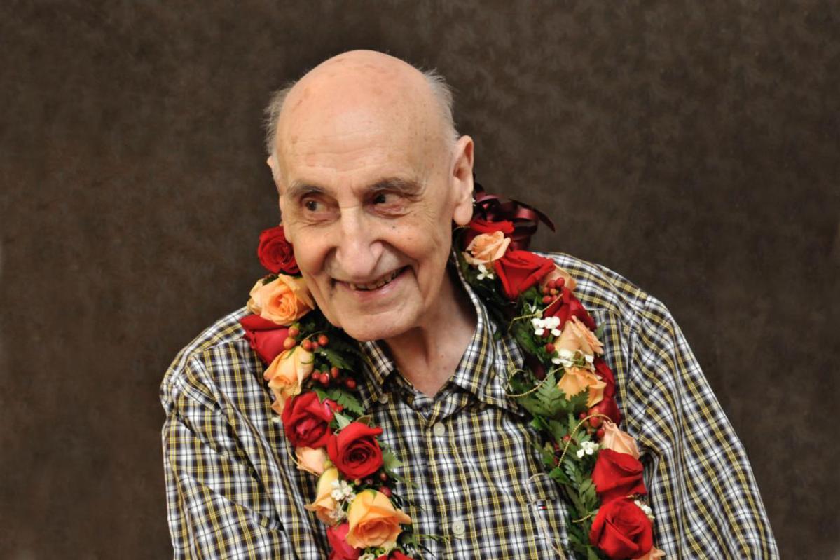 法国教授西安“扎根”40年：自掏腰包送70多名中国学生留洋，唯一要求令人动容