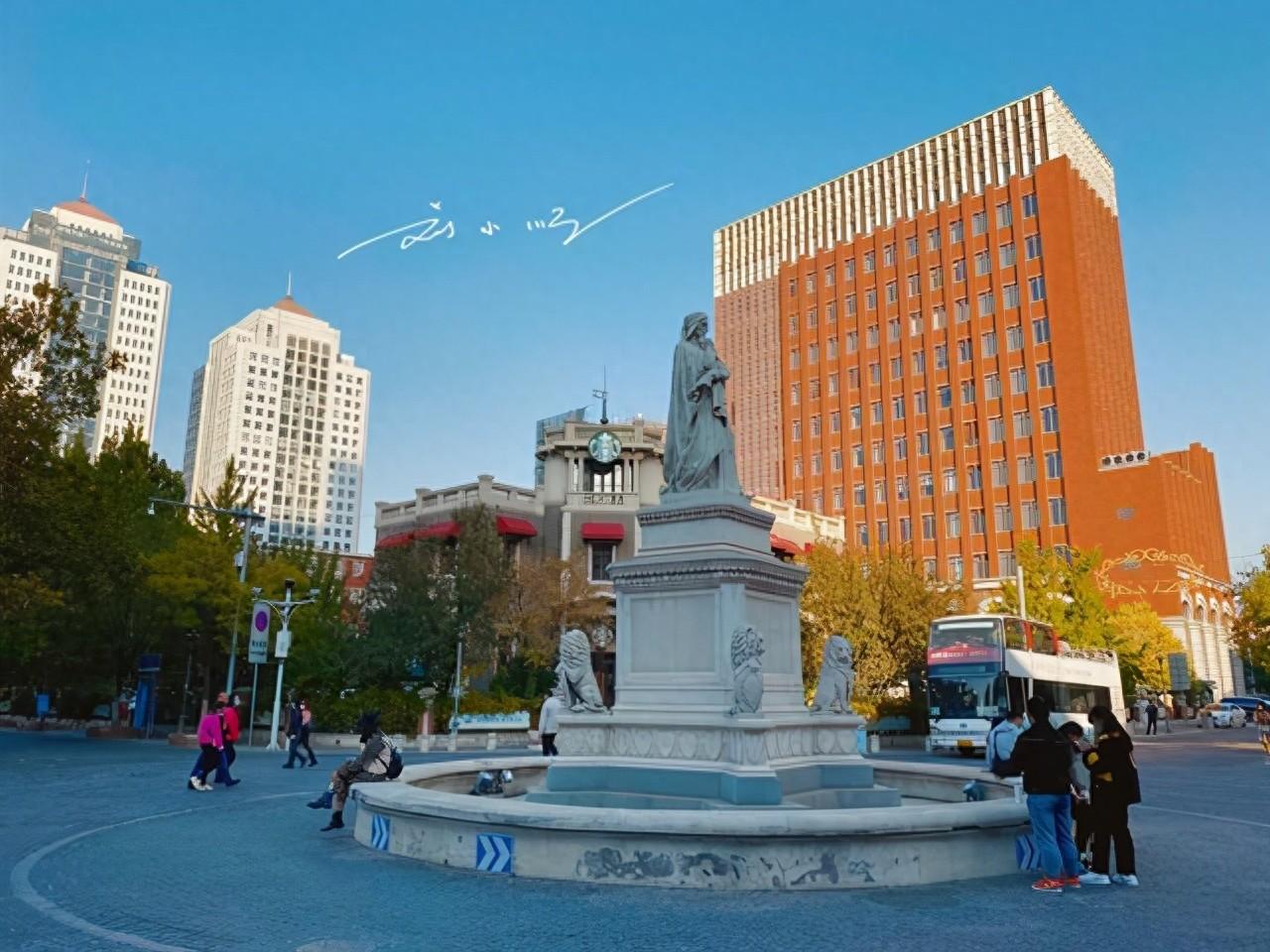 位于天津市河北区的意大利风情区（简称“意风区”）是当地最奇特的旅游景点，身处中国