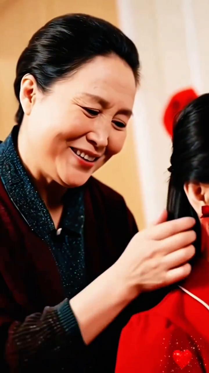 家庭和睦全靠互相善待。家人们，掏心窝子说句大实话，别再怪媳妇不温柔，别再嫌儿媳