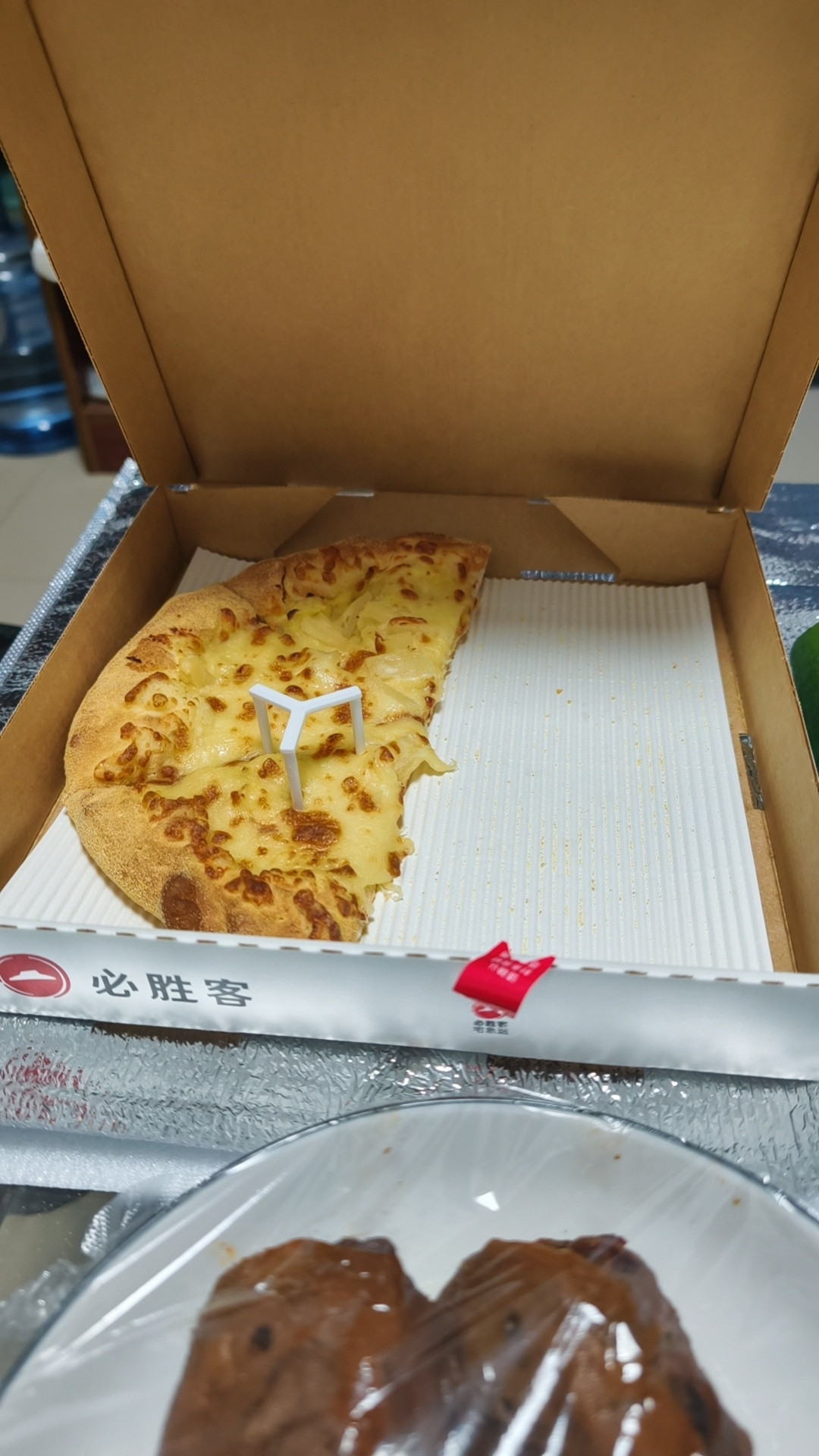 生活手记我发现现在大牌披萨的味道还不如小店的好吃。