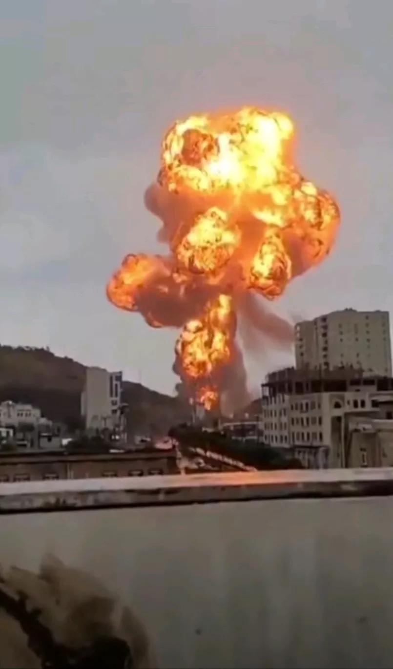 半岛电视台报道，当地时间29日，也门胡塞武装下属的马西拉电视台证实，沙特阿拉伯空