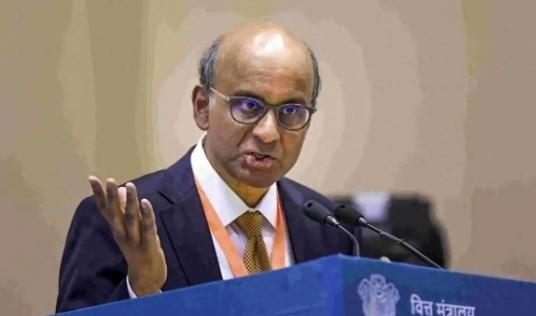 新加坡总统公开警告中国：要想世界和平，中国得放弃一样东西！这样东西是什么呢？很简