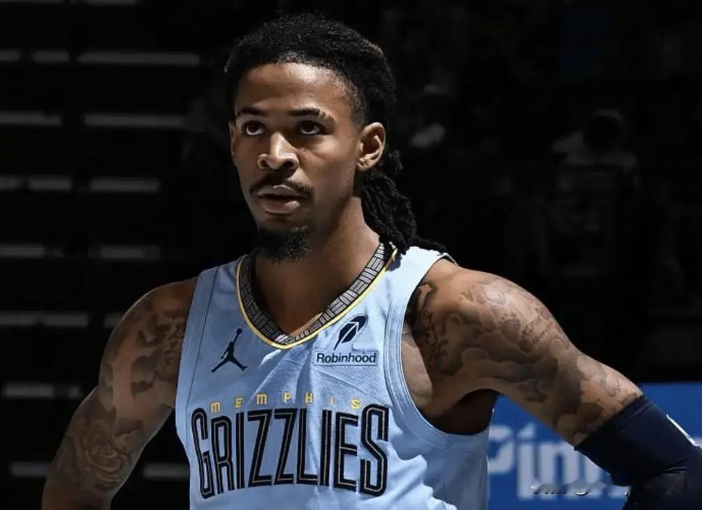 前NBA球员德马库斯-考辛斯在《RunItBack》节目中谈到了贾-莫兰特。