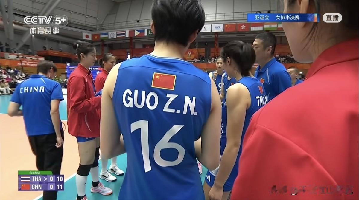 吴梦洁一锤定音！中国女排成功复仇，逆转击败泰国女排晋级女排决赛！北