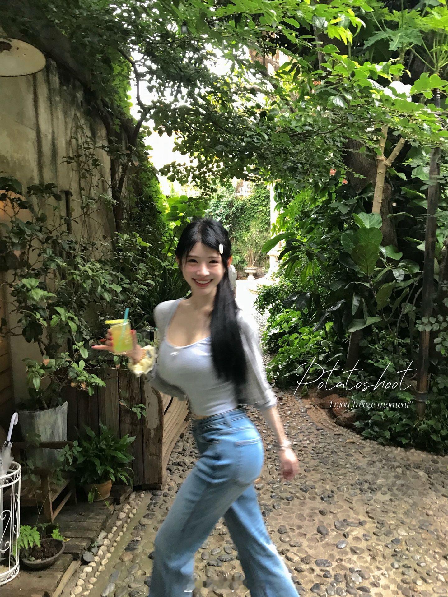 甜妹出现🤩​​​