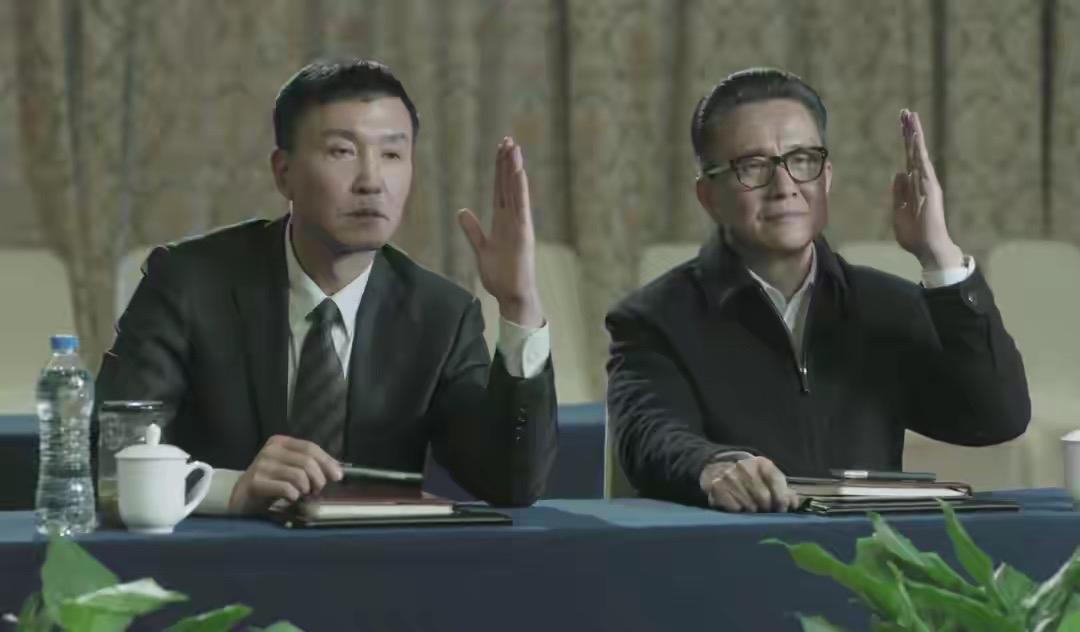 如何评价《人民的名义》中的孙连城？首先说一下地位，全国三十多个省，三千多个县