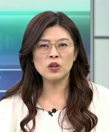 郑丽文有多牛？郑丽文智慧碾压国民党群雄！郑丽文确实有点手段上任一个月就