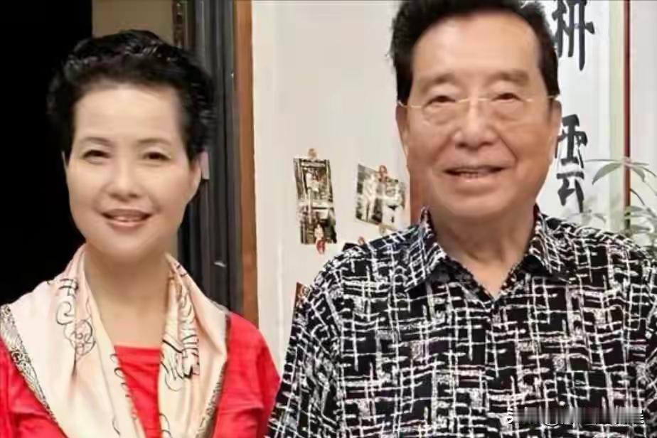 同父不同命！与前妻离婚20年，李双江两个儿子的境遇天差地别原文9月16日，著