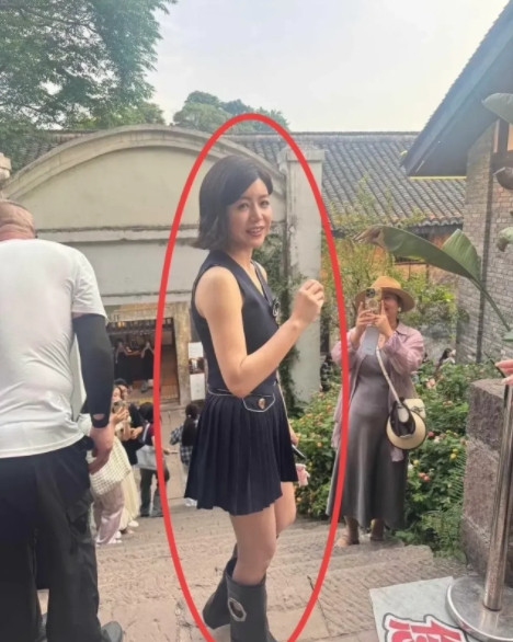 终于知道，陈晓为什么离婚了。[玫瑰]
