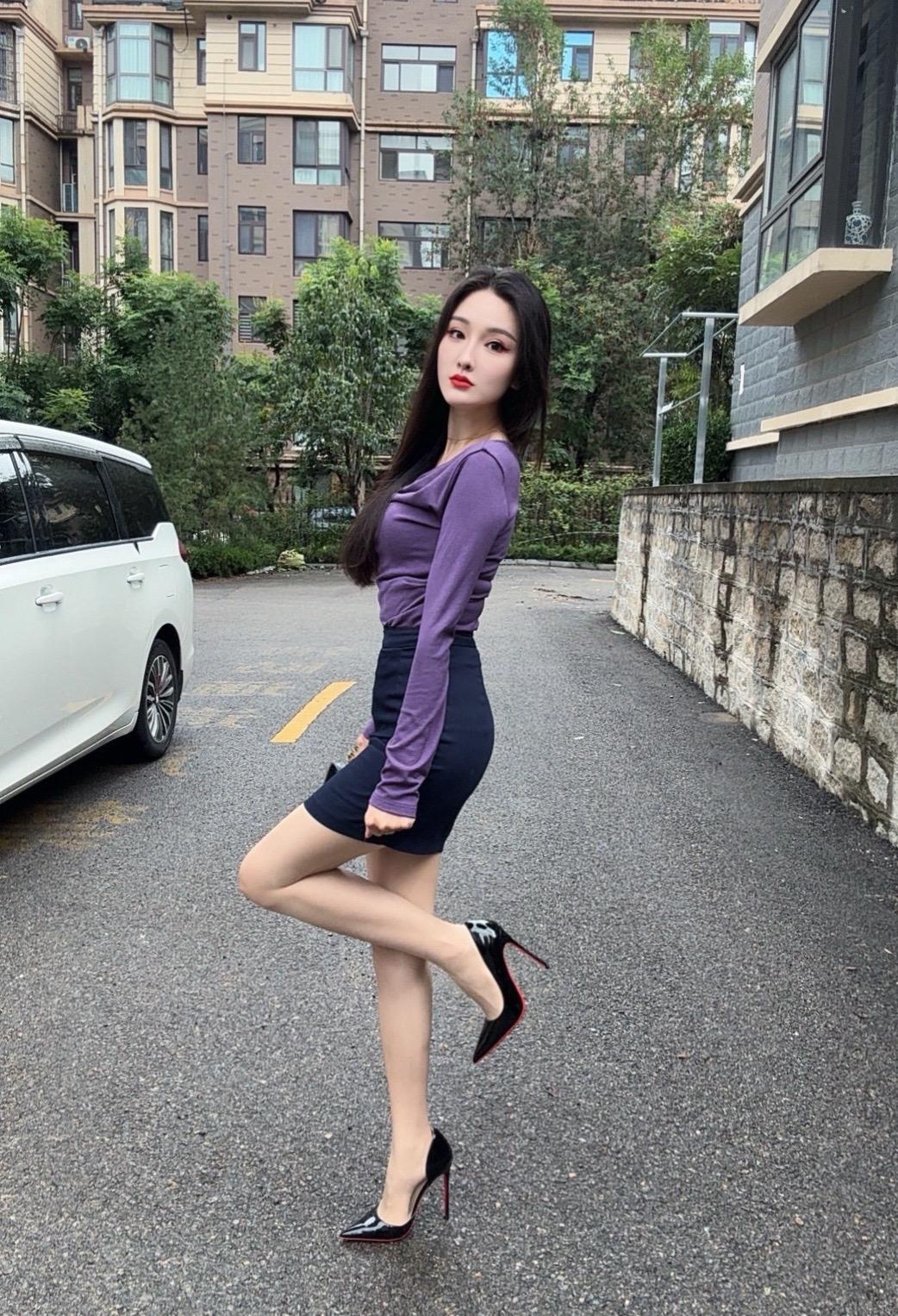 高跟鞋测评 肉丝 高跟鞋女王的高跟鞋
