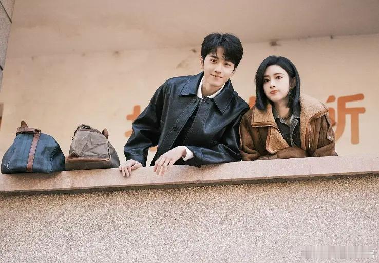 这一对儿有没有cp感，就怕男大的演技会搞砸