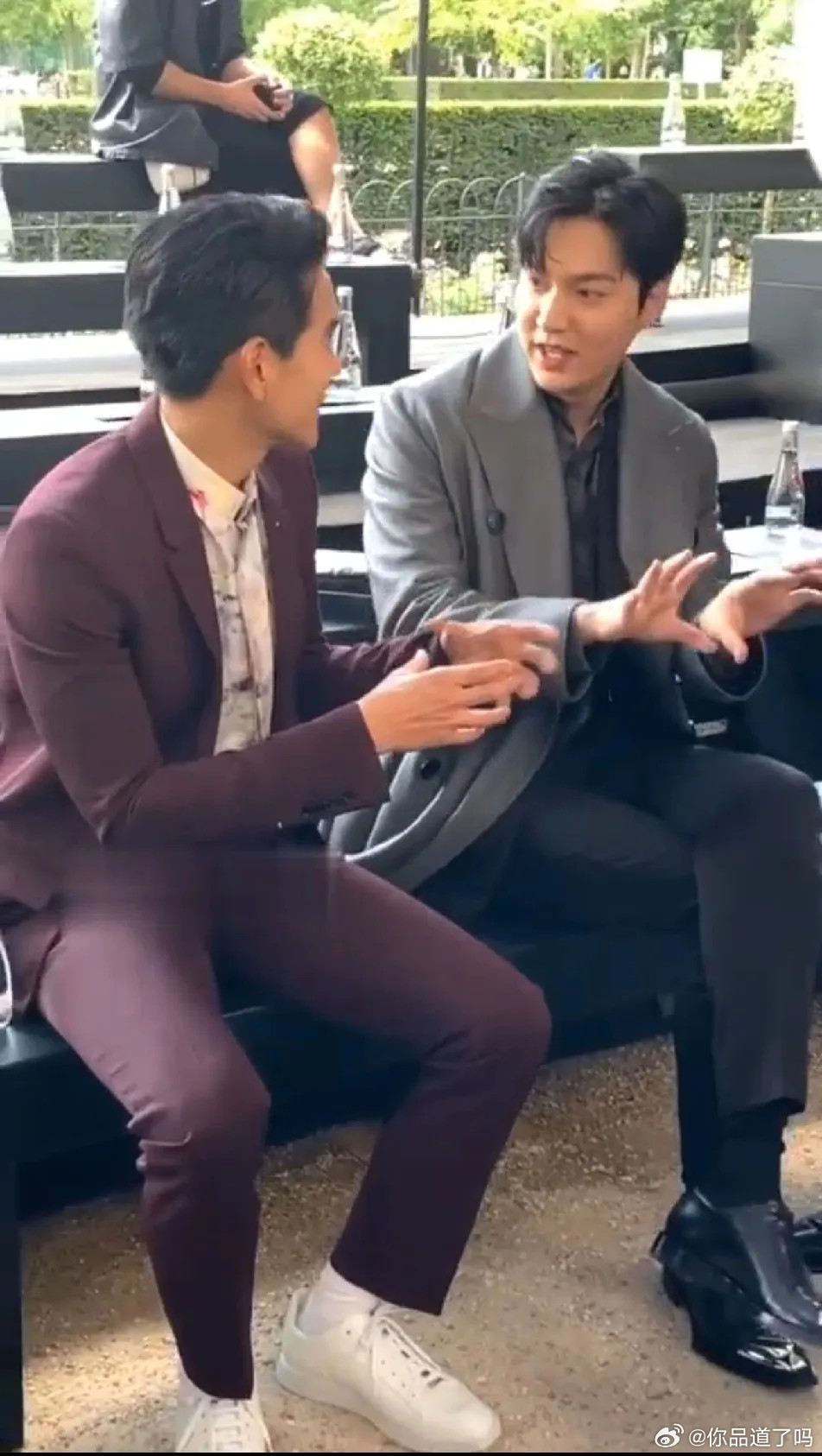 好像彭于晏没有李敏镐帅啊，李敏镐的气质还是远胜于彭于晏的，单独看彭于晏，也是帅到