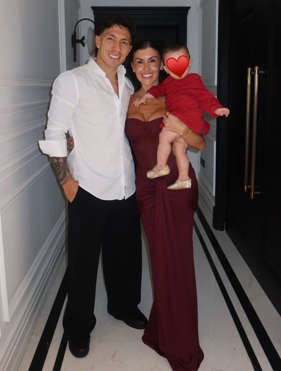 利马一家迎接新年到来你好2026利桑德罗马丁内斯