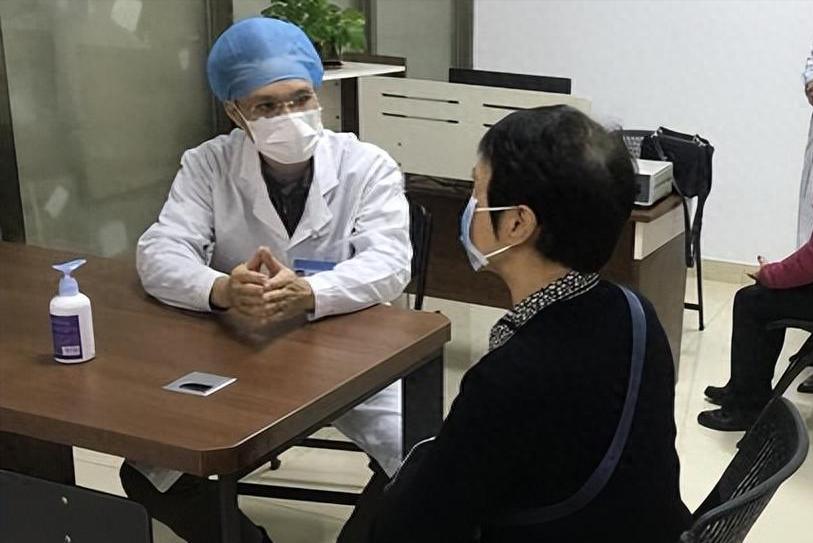 医生忠告：最能加重肾病的行为，不是久坐！而是频繁的去做这5事很多人觉得久坐伤