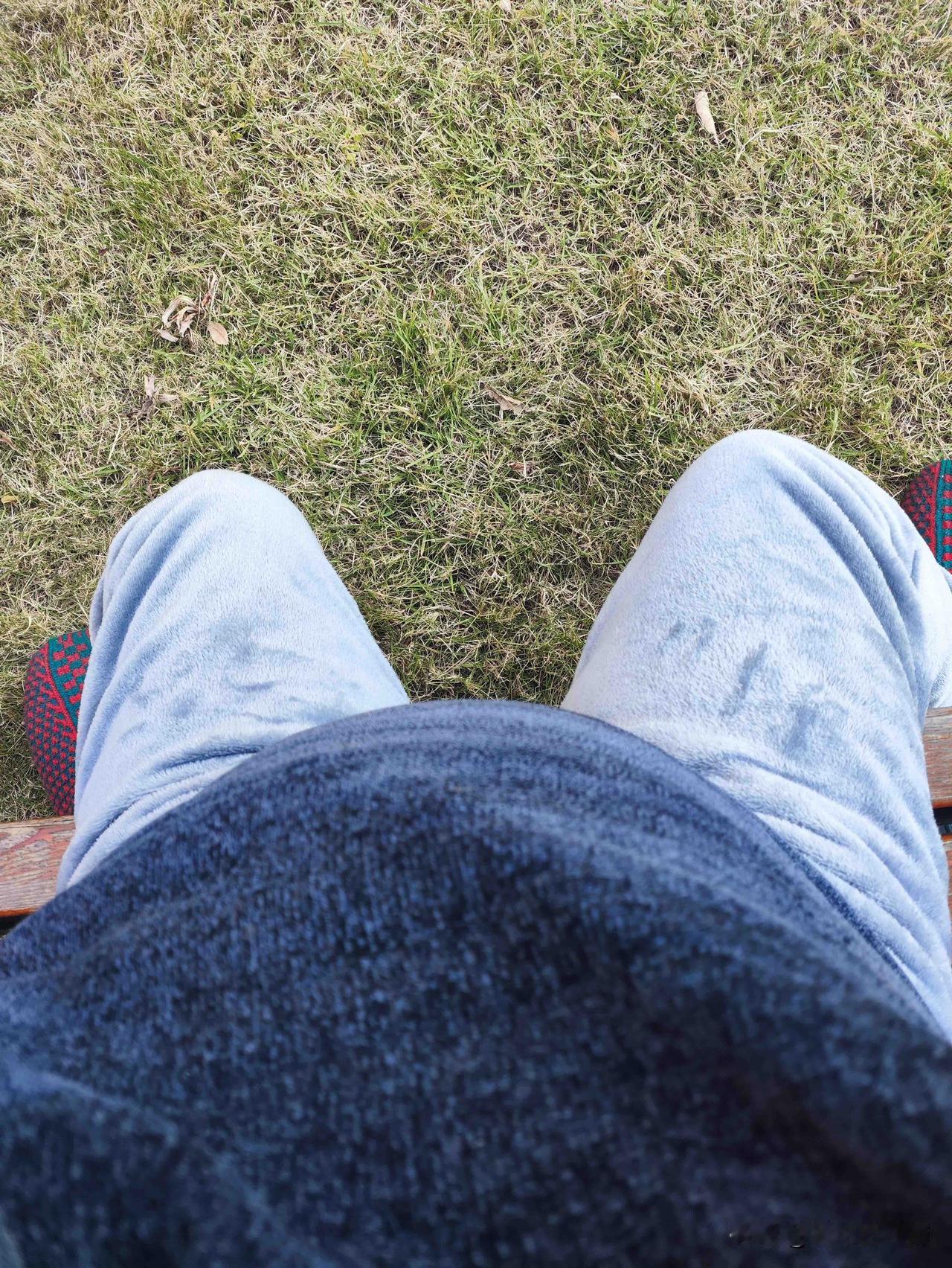 孕晚期，楼上突然开始装修，弄得无家可归了昨天晚上因为胎动频繁和有宫缩，半夜去了