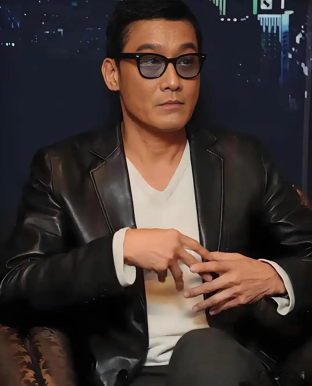梁家辉这段话再次被翻出，它真正扎心的地方，不是香港人不追星，而是他撕开了一
