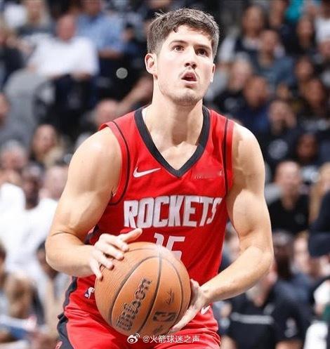 蒂姆-莱格勒谈谢泼德：“这位球员的比赛风格非常吸引人，他利用自己的身体优势打得得