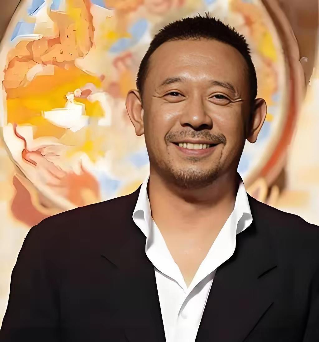 以前哥哥厉害现在弟弟厉害好像姜武说过，他们的爹妈把他俩的名字给起反了，他应该