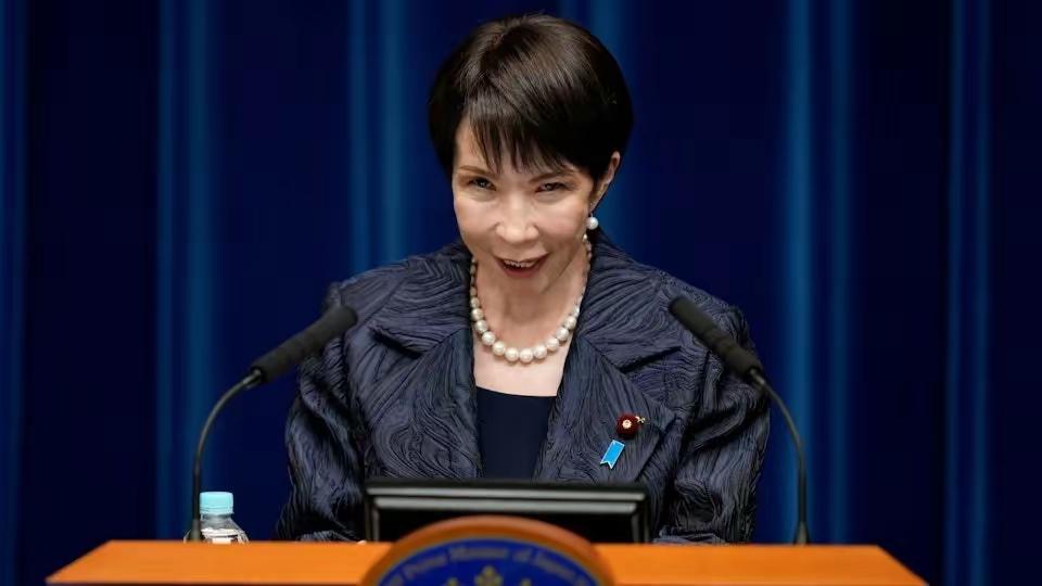 真想不通，日本人怎么选了这么个女人当首相？四处挑衅邻居，同时惹怒中俄韩，这还不