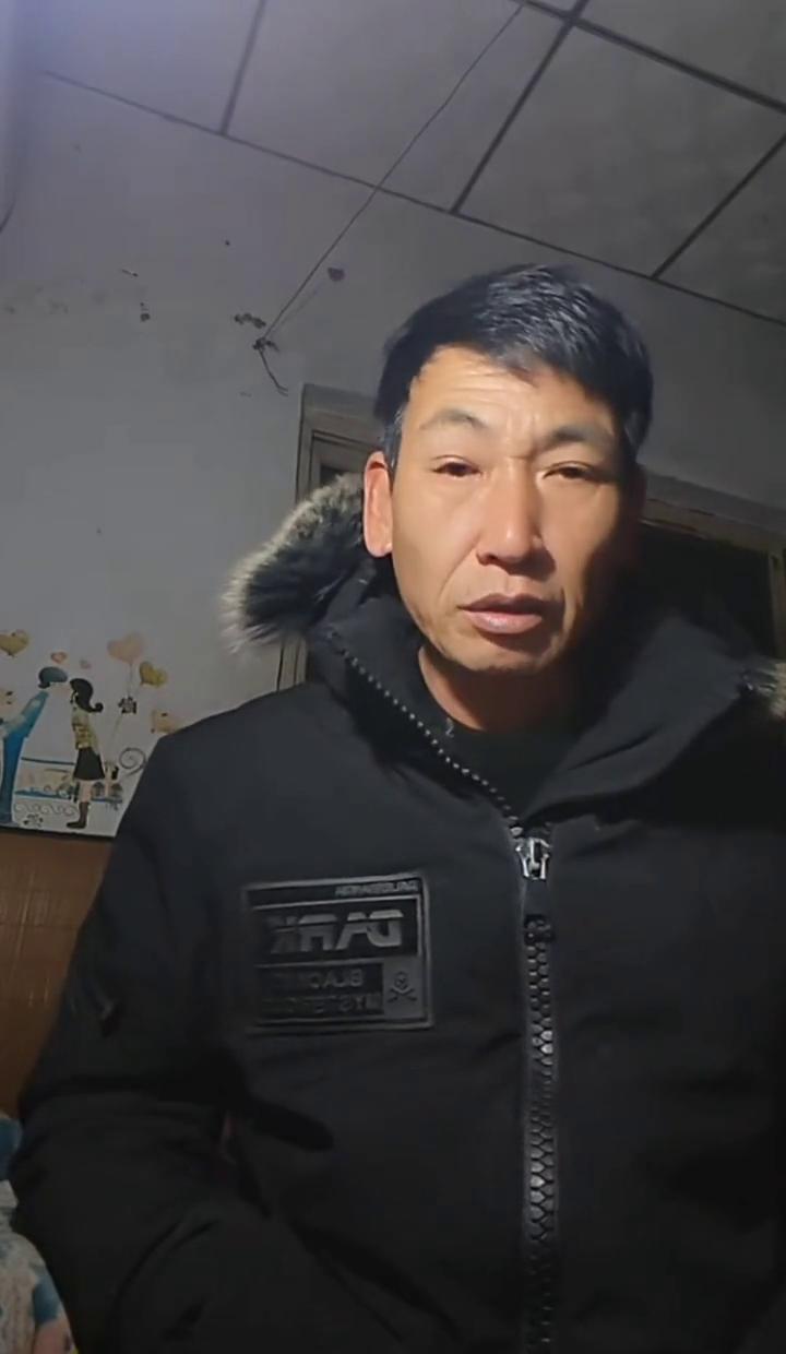 一夜夫妻？我每月给他转1500房租，房本上没我一撇，凭什么骂我没良心？他装修