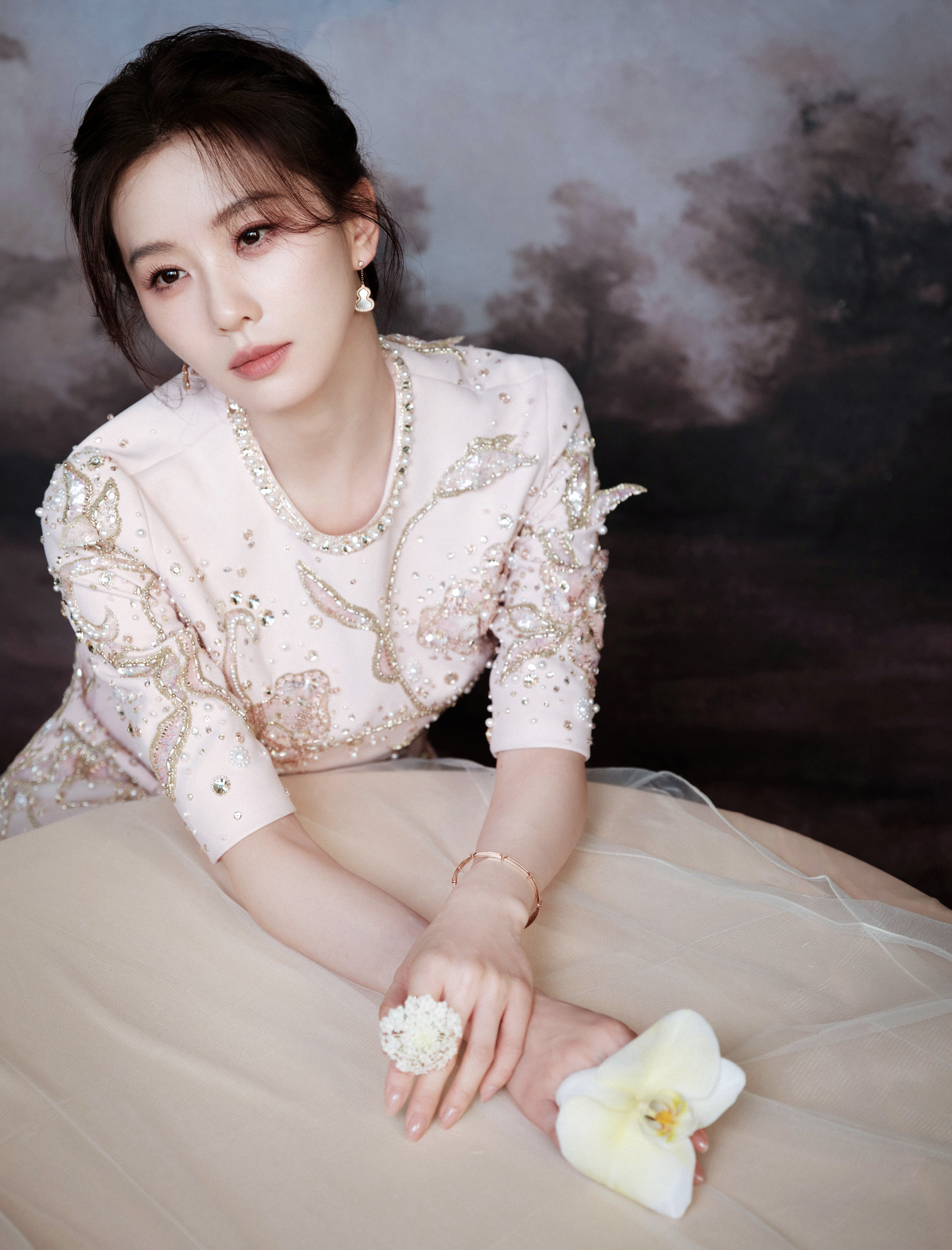 刘诗诗｜芭比波朗BobbiBrown我们全球品牌代言人的活动新造型