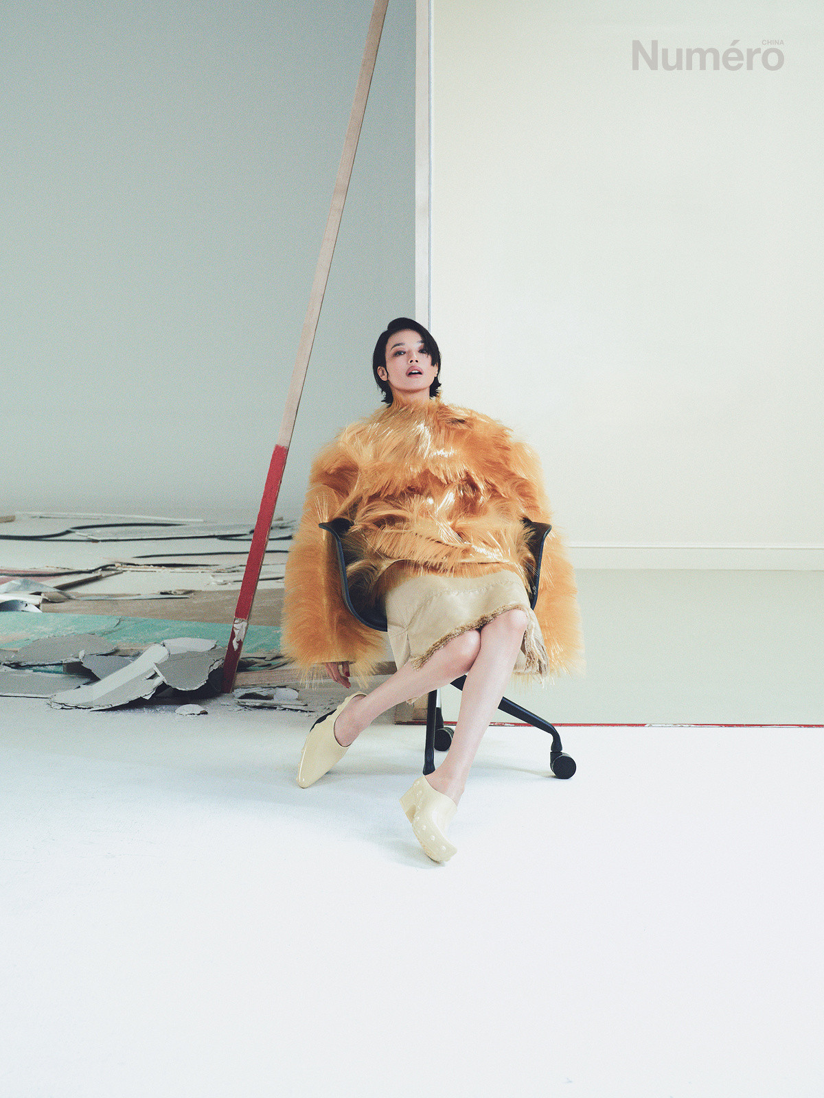 舒淇｜NuméroChina2026春季刊利落短发，风格鲜明，气场全开，尽显