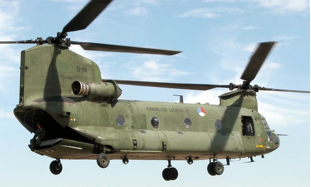 每天认识一件兵器美国CH-47“支奴干”运输直升机CH-47是波音公司研制的双