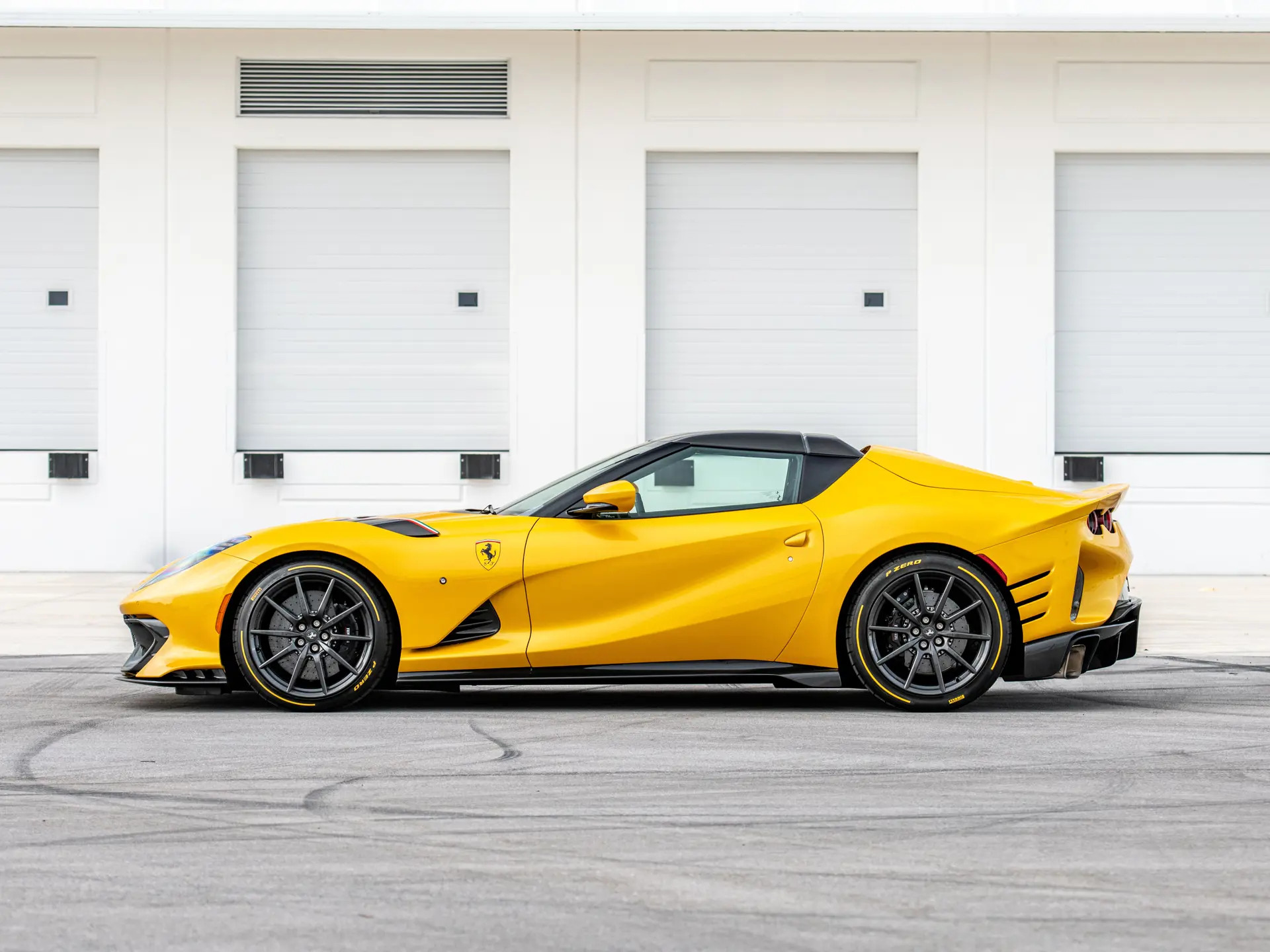 Ferrari812CompetizioneA'TailorMade'