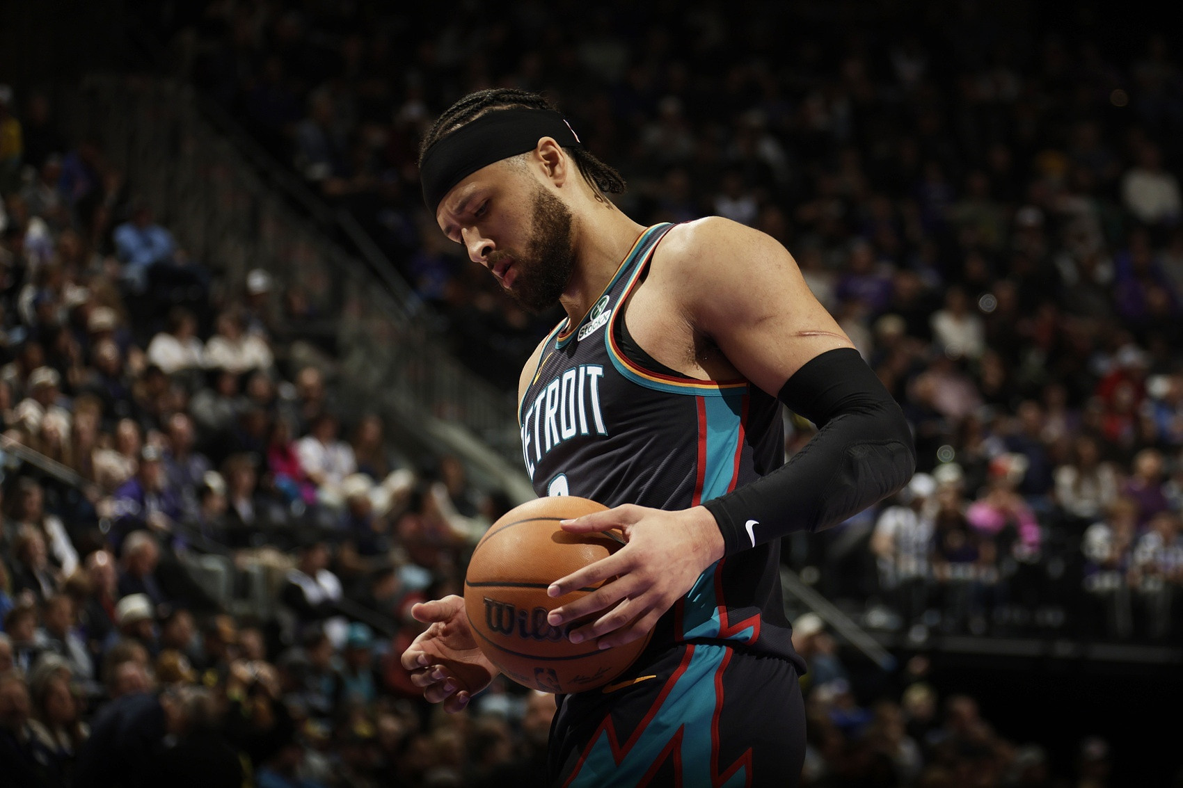 #活塞登顶NBA战力榜##快船战力榜反超勇士#NBA官方更新了最新一期的实力榜，