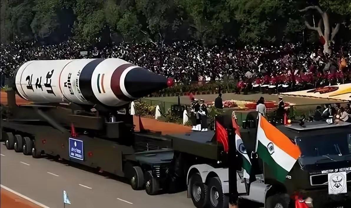 2. 巴铁用中国武器击落印战机但选择权受限：巴铁用中国歼10击落印战机、054