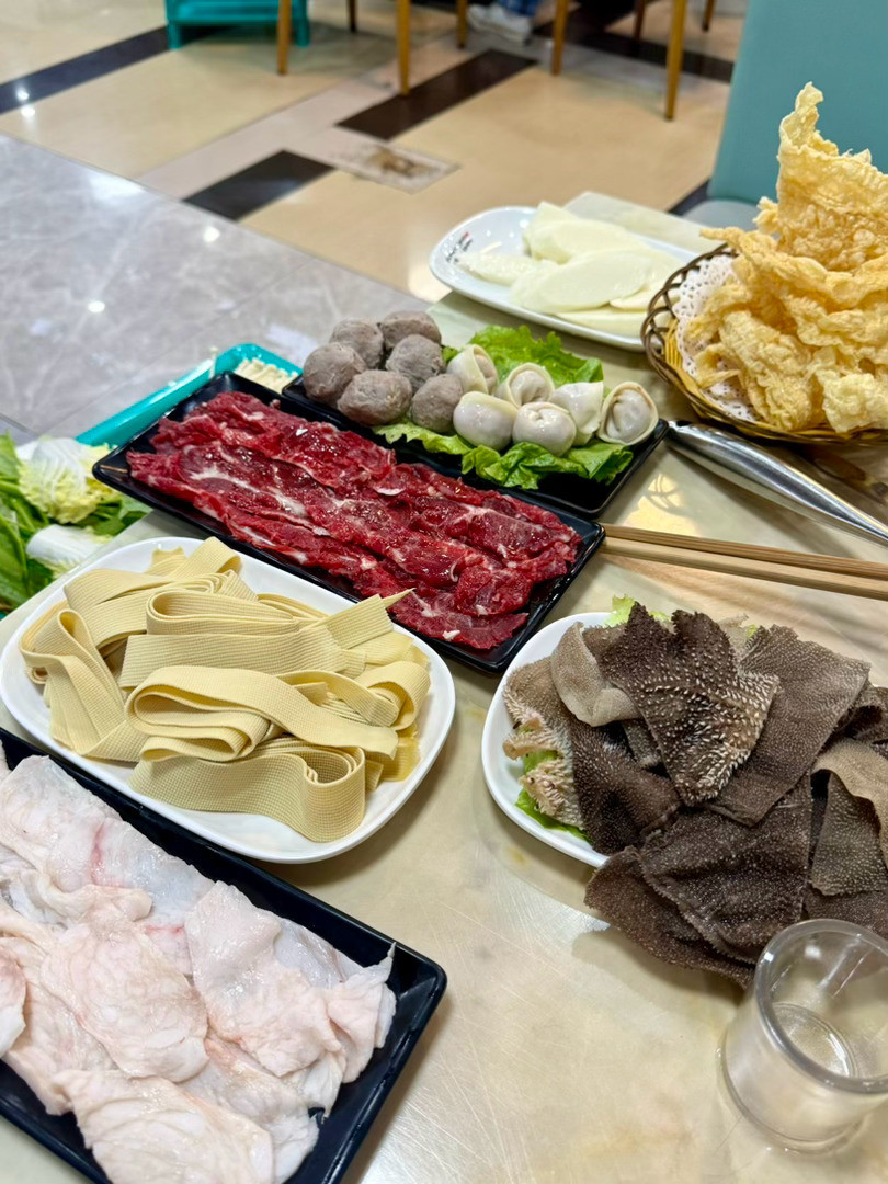 牛肉火锅把我的肚子搞大了