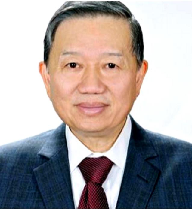 越南如今态度的转变似乎已然明亮，在中国和日本对峙的今天，新加坡都站了出来站队日本