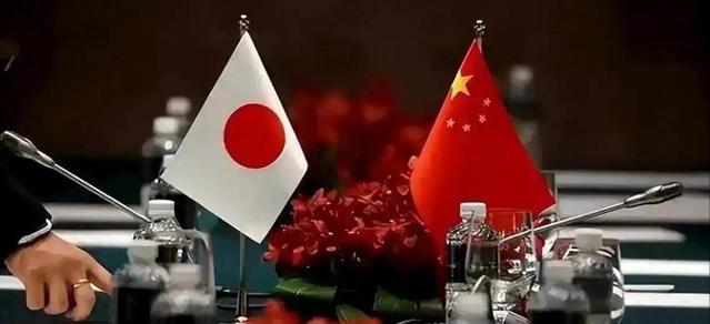 很多人以为中日冲突是日本在"以卵击石"，错了，真相是，日本很有可能想要再次赌上国