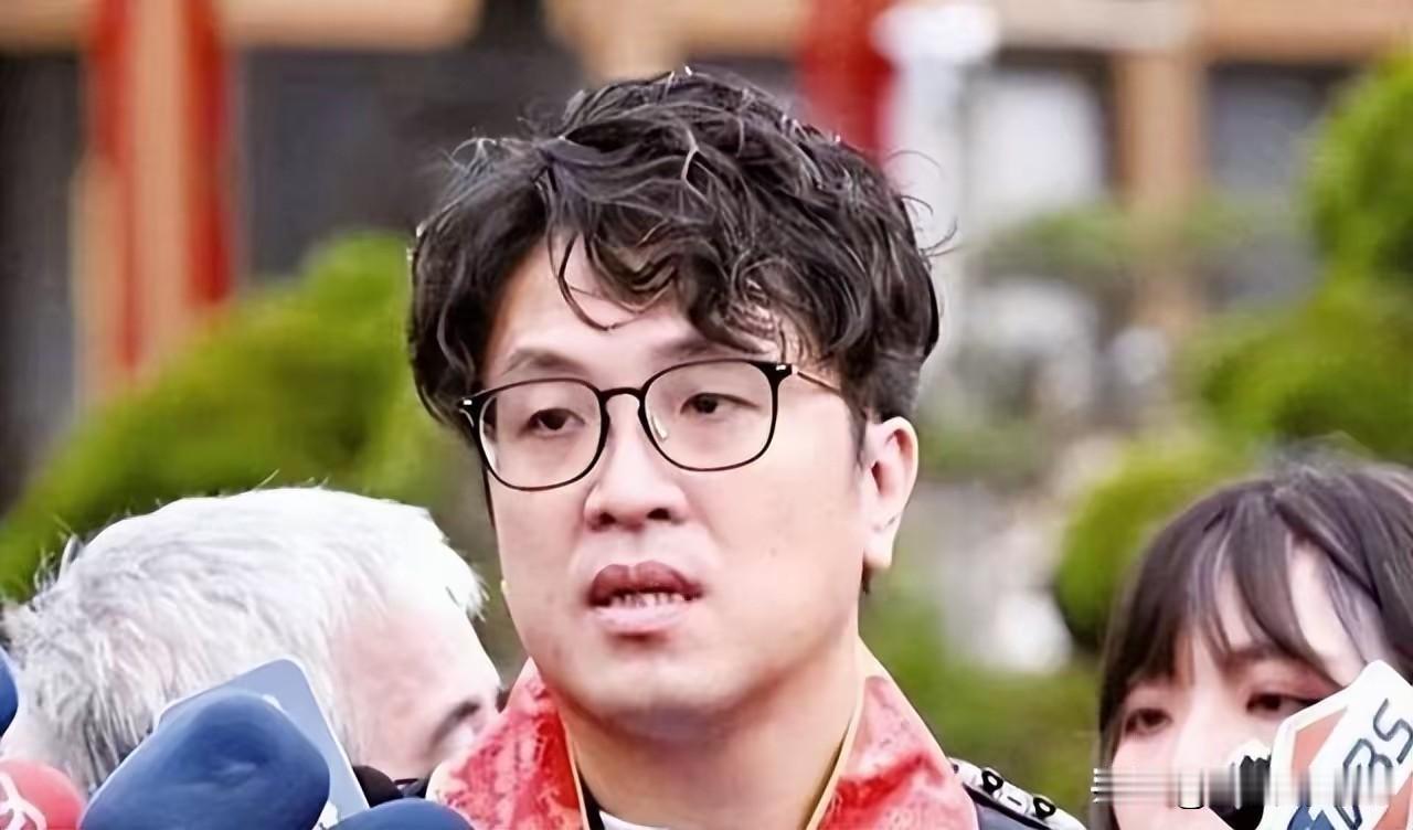 民进党籍沈伯洋到底有没有获胜的可能，对此，个人感觉是完全由希望的。首先，沈伯洋虽