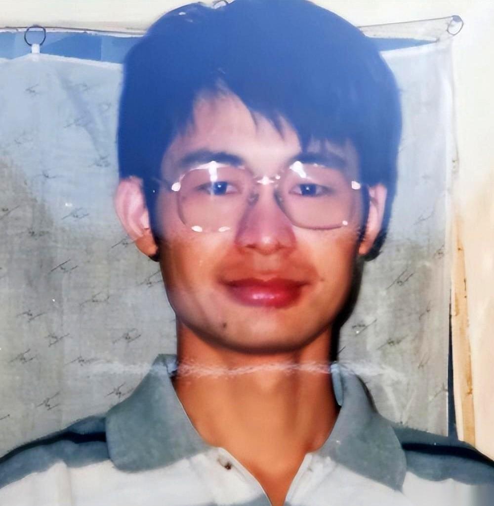 董事会吵不赢，就把人送进局子里去。这操作，我以为是港片里的桥段，没想到是真的。