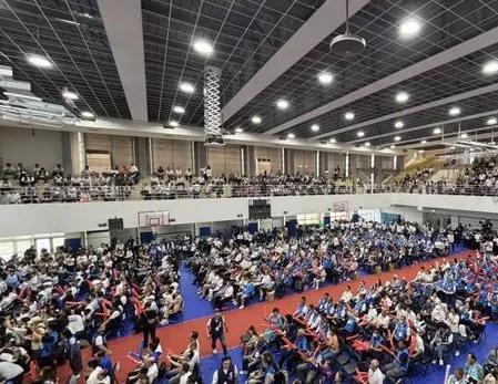 李乾龙透露：上凯道千万经费是郑丽文自筹的！韩国瑜发出振臂一呼！蓝营“全代会”已