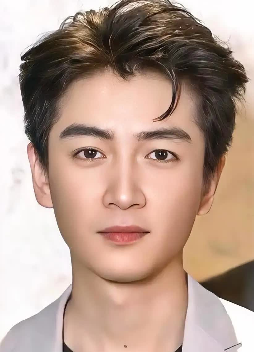 天啊，以前只知道陈晓就是一个演员而已现在才知道，他不仅是