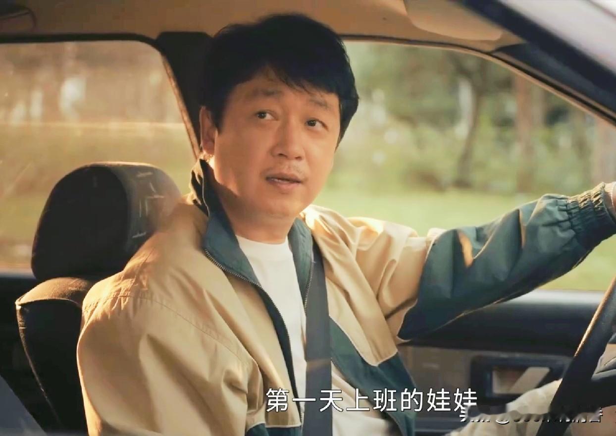 电视剧《黑夜告白》一口气看完5集，剧情分享如下：1、1997年，元龙里小区发