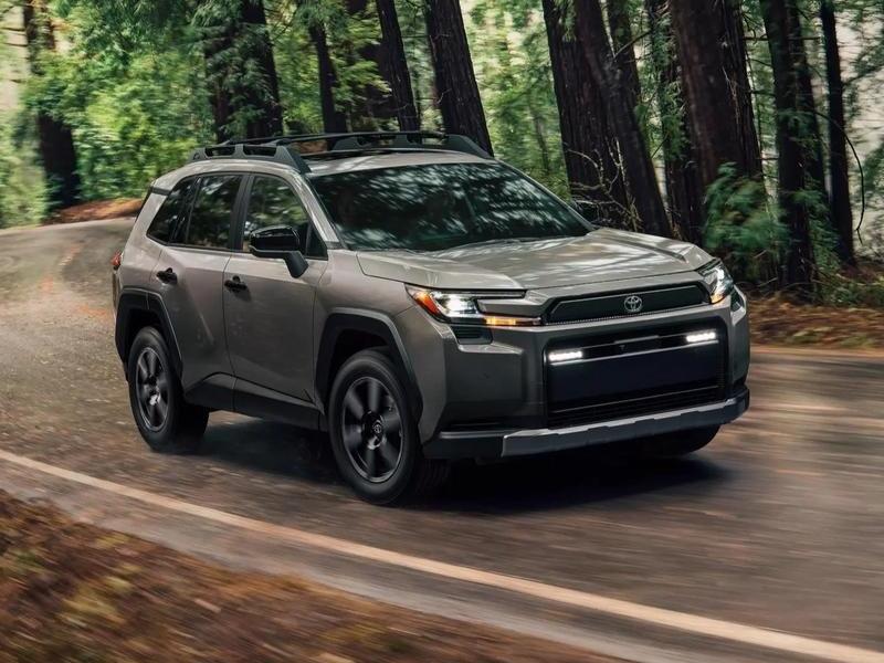 当14亿国人都以为中国汽车市场被中国品牌占据，合资车要淡出的时候，没想到一汽丰田