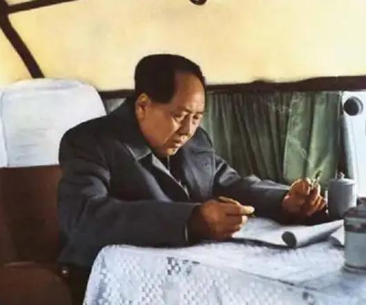 发现了一个现象，就是：随着牢A曝光的美国的黑幕的增多，怀念毛泽东的人越来越多