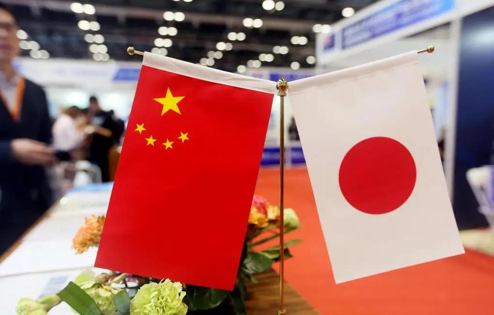 日本高层访华无果后，不甘心的高市早苗打算亲自访华，中方态度依旧坚决，丝毫没有松动