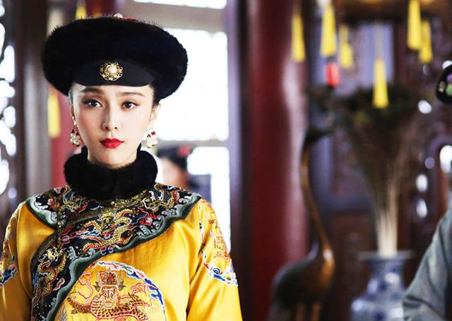 清代的祖制中，没有明确规定立嫡立长，但又不能说不重视嫡庶。从皇位继承来看，嫡出