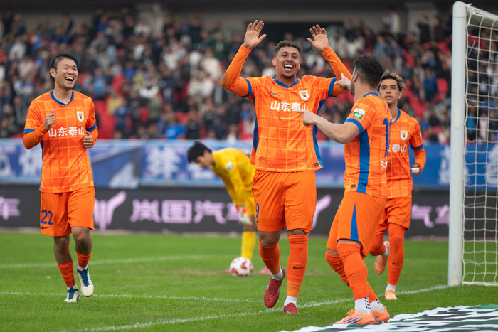 泰山队结束海口冬训 广州冬训将集齐最强阵容