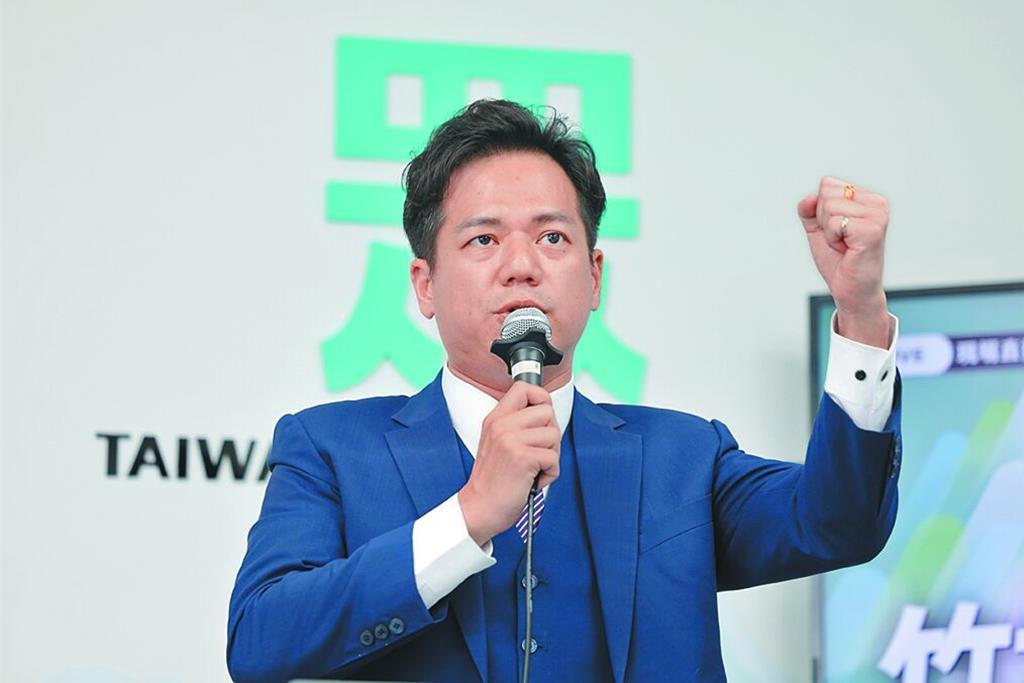 黄国昌9月30日针对蓝白新竹选战合作破局的最新表态，明确划出了“新竹一地的冲突绝